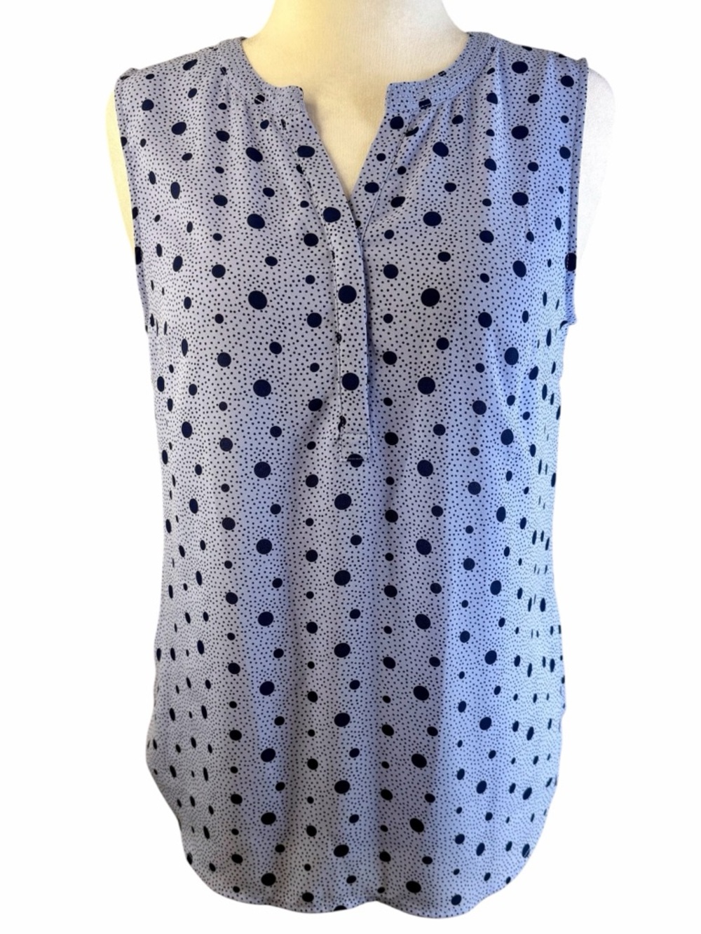 Talbots Light Blue Sleeveless Polka Dot Blouse Size M
